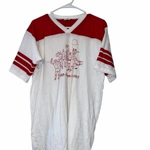 Vintage bantam White & Red Graphic V-Neck Tee HBS old boys nice 1985 XL 46-48
